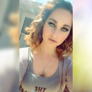 Meet your Posher, Jenna